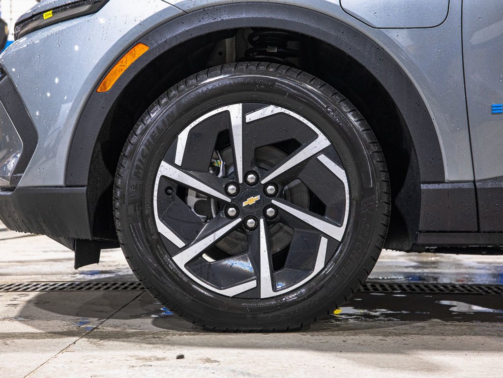 Chevrolet Equinox EV  2026 à St-Jérôme, Québec - 32 - w1024h768px