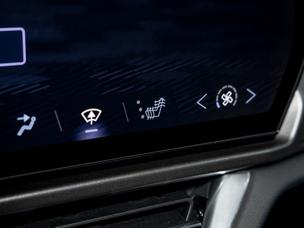 Chevrolet Equinox EV  2026 à St-Jérôme, Québec - 19 - w1024h768px