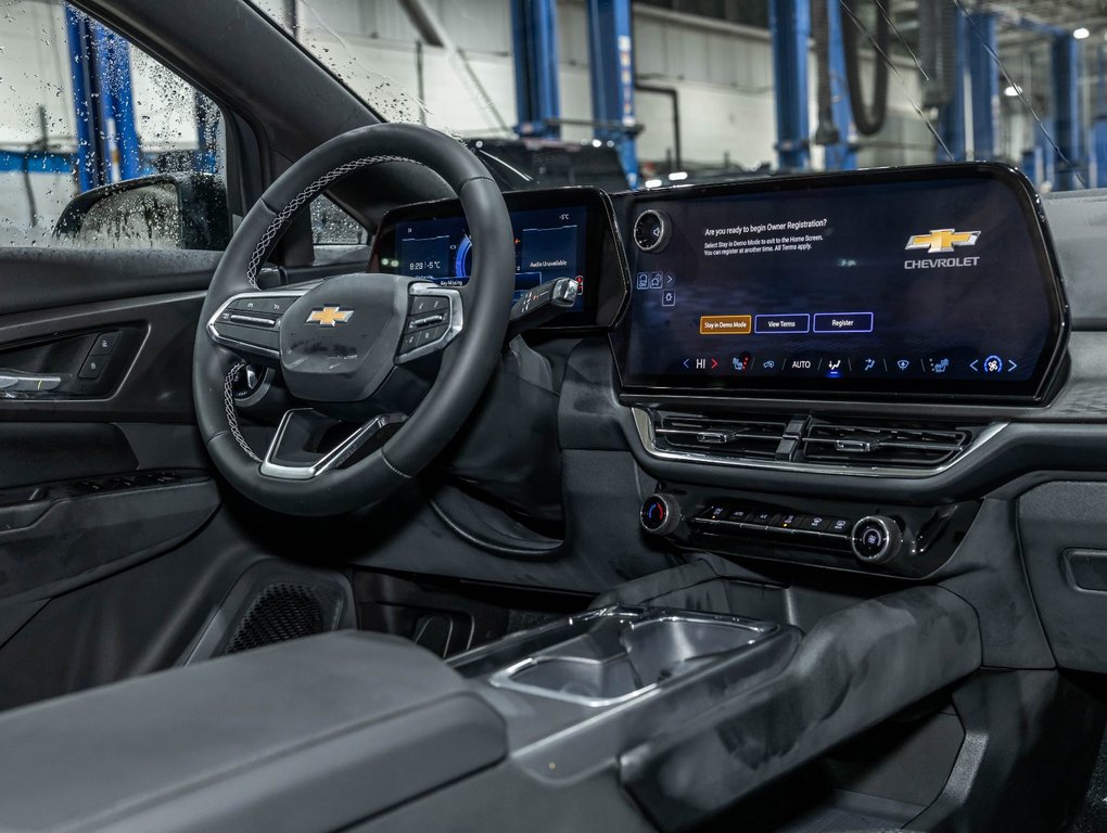 2026 Chevrolet Equinox EV in St-Jérôme, Quebec - 26 - w1024h768px