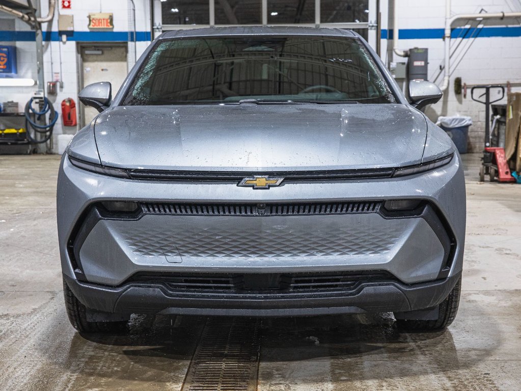 Chevrolet Equinox EV  2026 à St-Jérôme, Québec - 2 - w1024h768px