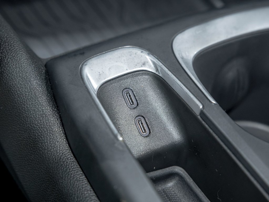 Chevrolet Equinox EV  2026 à St-Jérôme, Québec - 25 - w1024h768px