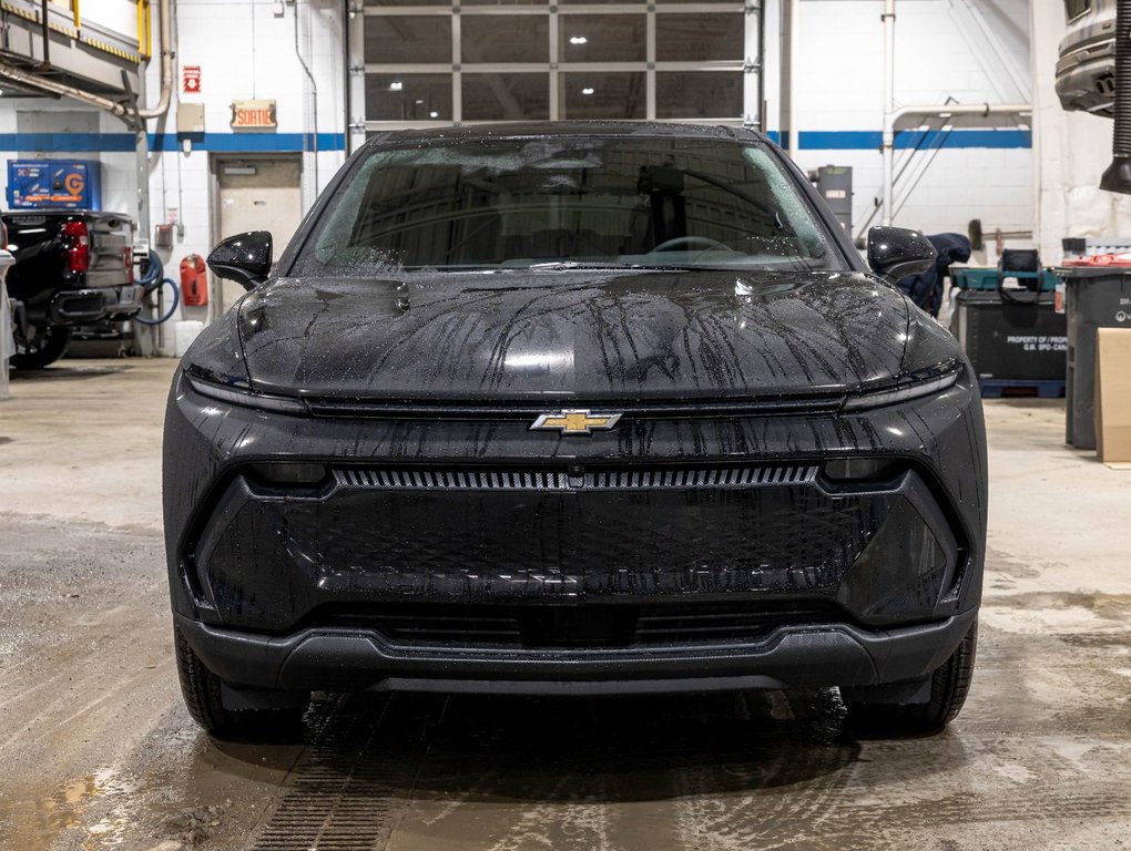 Chevrolet Equinox EV  2026 à St-Jérôme, Québec - 2 - w1024h768px