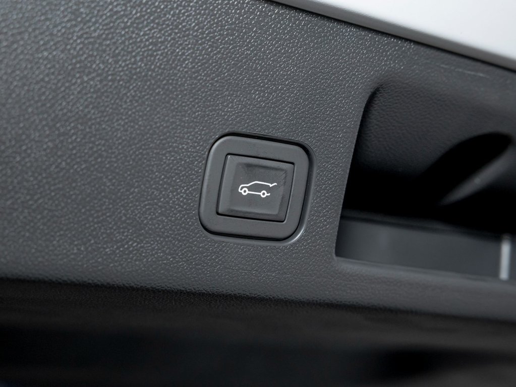 2026 Chevrolet Equinox EV in St-Jérôme, Quebec - 33 - w1024h768px