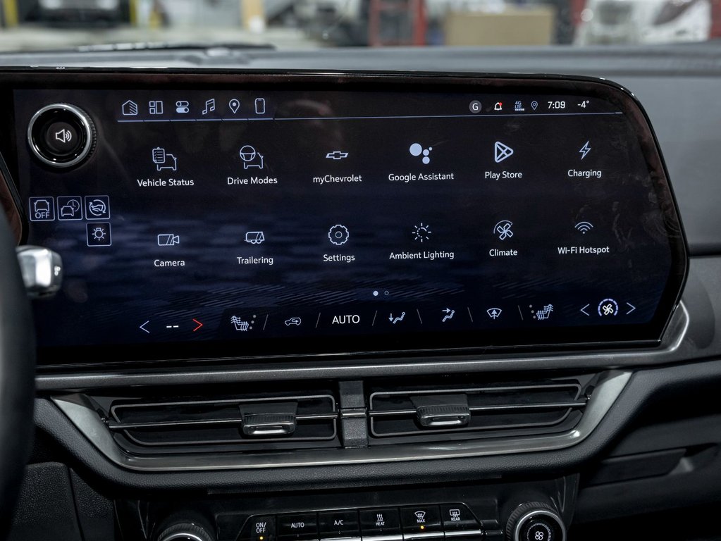 2026 Chevrolet Equinox EV in St-Jérôme, Quebec - 18 - w1024h768px