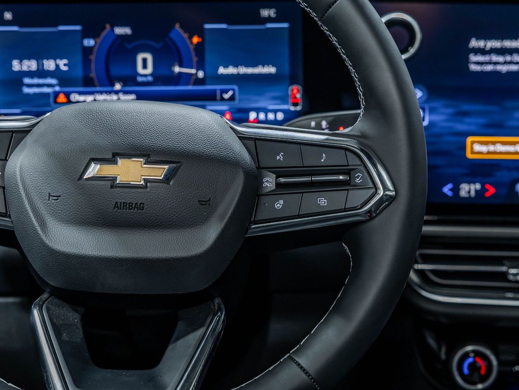 2027 Chevrolet Equinox EV in St-Jérôme, Quebec - 16 - w1024h768px