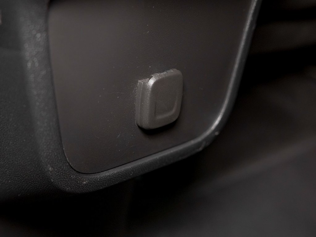 Chevrolet Equinox  2018 à St-Jérôme, Québec - 28 - w1024h768px