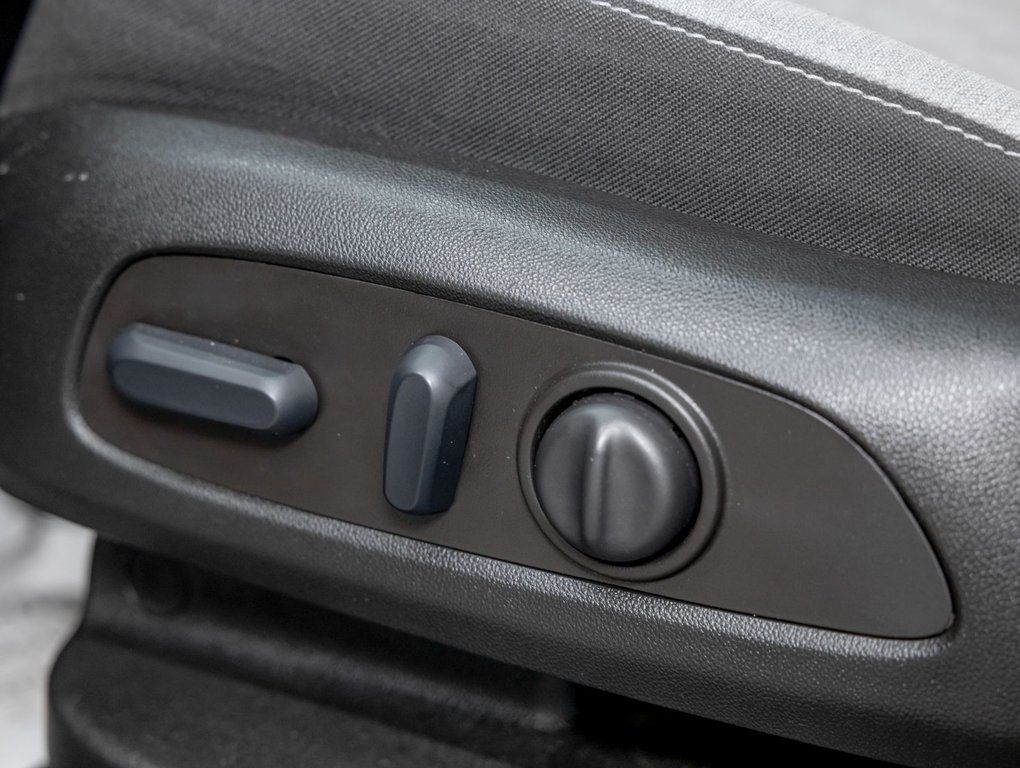 Chevrolet Equinox  2022 à St-Jérôme, Québec - 22 - w1024h768px