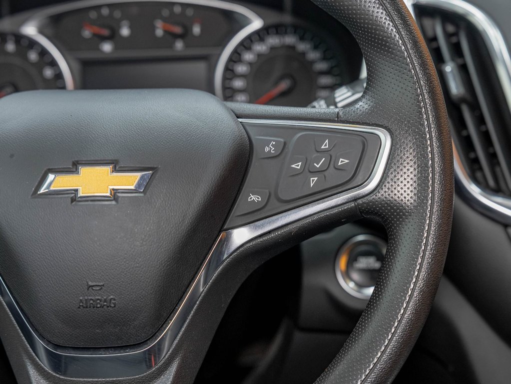 Chevrolet Equinox  2023 à St-Jérôme, Québec - 15 - w1024h768px