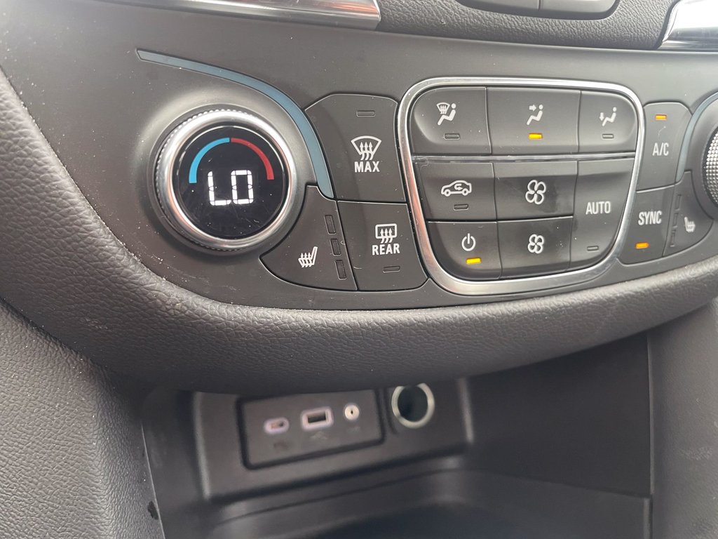 Chevrolet Equinox  2024 à St-Jérôme, Québec - 13 - w1024h768px