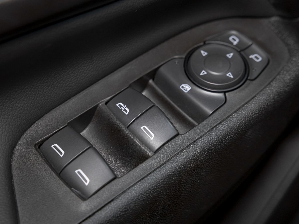 2024 Chevrolet Equinox in St-Jérôme, Quebec - 24 - w1024h768px