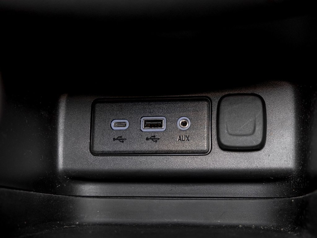 2024 Chevrolet Equinox in St-Jérôme, Quebec - 21 - w1024h768px