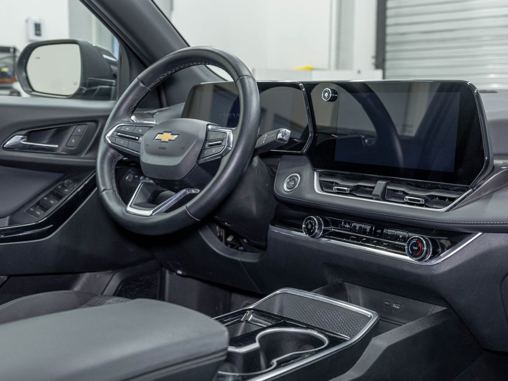 2025 Chevrolet Equinox in St-Jérôme, Quebec - 26 - w1024h768px