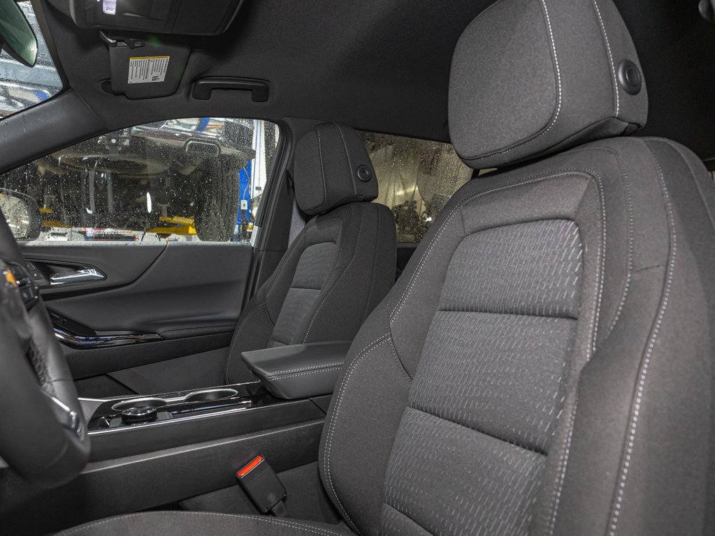 2026 Chevrolet Equinox in St-Jérôme, Quebec - 11 - w1024h768px
