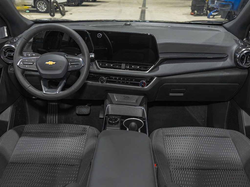 Chevrolet Equinox  2026 à St-Jérôme, Québec - 4 - w1024h768px