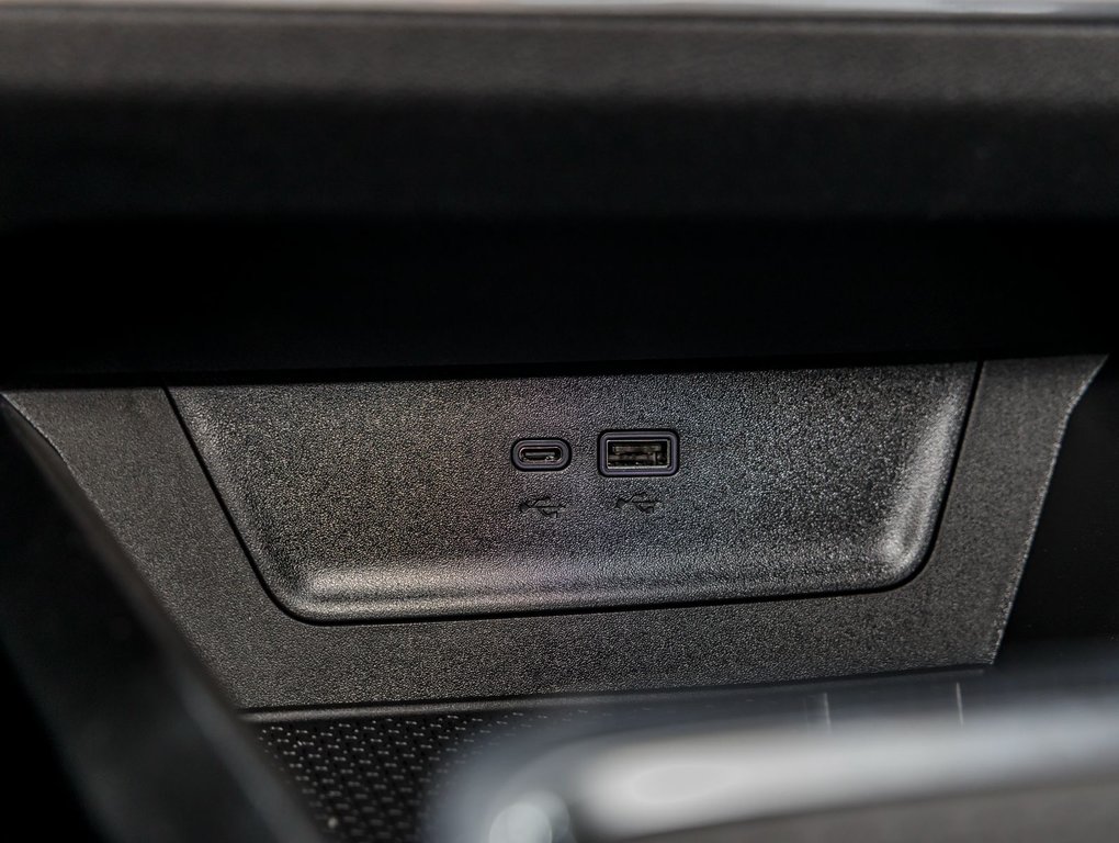 2026 Chevrolet Equinox in St-Jérôme, Quebec - 26 - w1024h768px