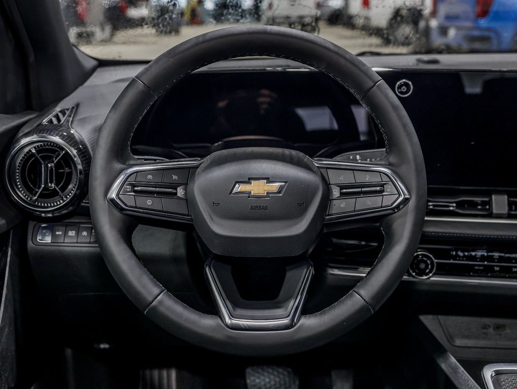 2026 Chevrolet Equinox in St-Jérôme, Quebec - 13 - w1024h768px