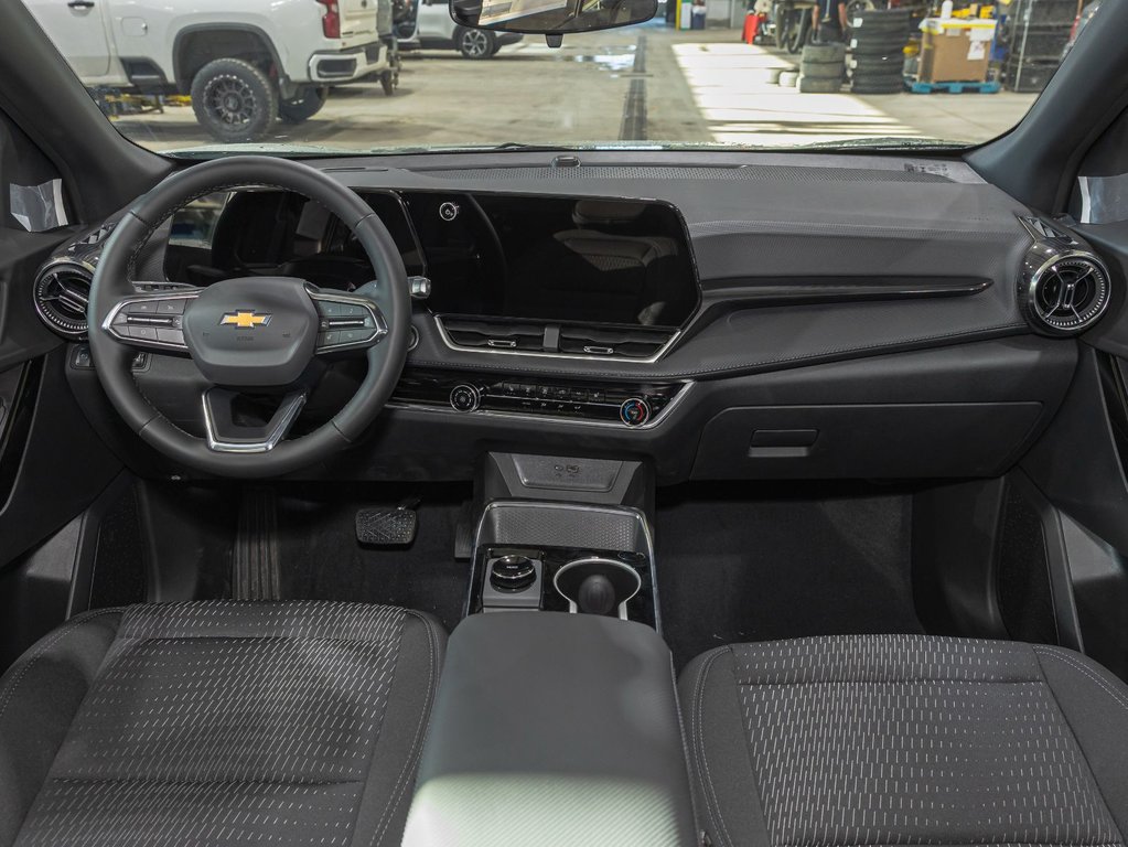 2026 Chevrolet Equinox in St-Jérôme, Quebec - 4 - w1024h768px