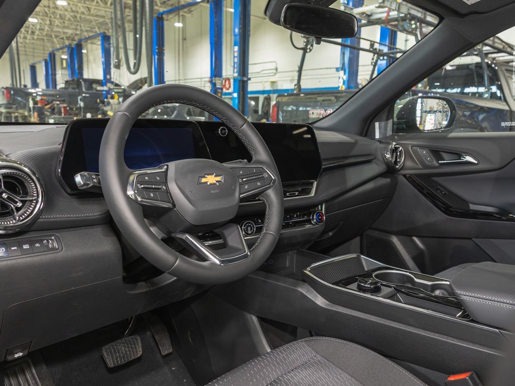 2026 Chevrolet Equinox in St-Jérôme, Quebec - 12 - w1024h768px