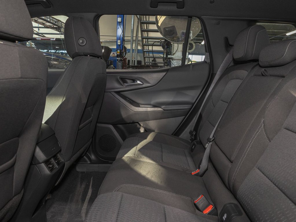 2026 Chevrolet Equinox in St-Jérôme, Quebec - 27 - w1024h768px