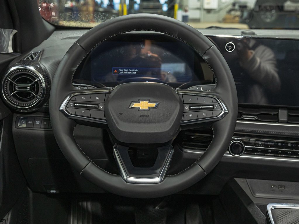 2026 Chevrolet Equinox in St-Jérôme, Quebec - 13 - w1024h768px