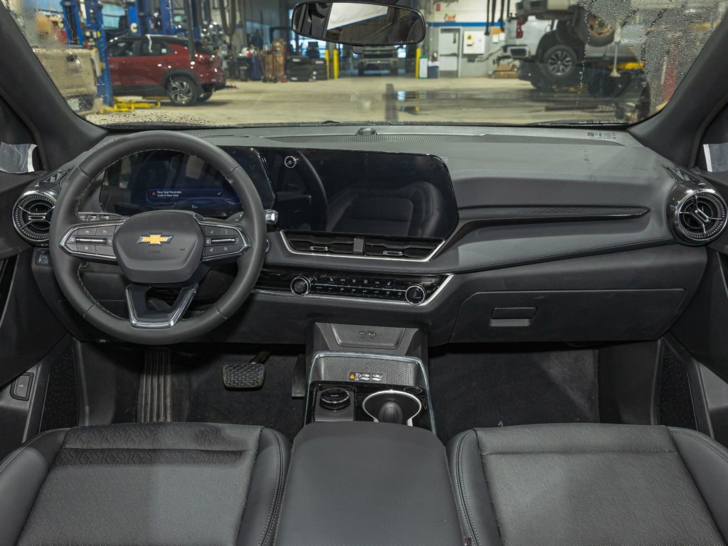 2026 Chevrolet Equinox in St-Jérôme, Quebec - 4 - w1024h768px