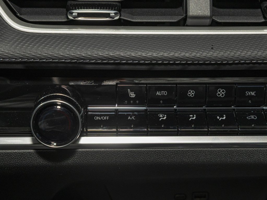 2026 Chevrolet Equinox in St-Jérôme, Quebec - 23 - w1024h768px