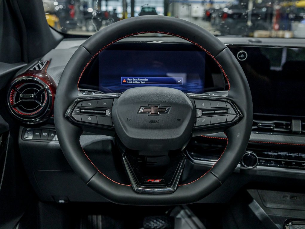 2026 Chevrolet Equinox in St-Jérôme, Quebec - 13 - w1024h768px