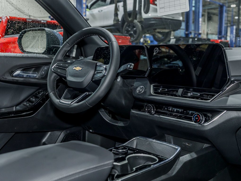 Chevrolet Equinox  2026 à St-Jérôme, Québec - 28 - w1024h768px