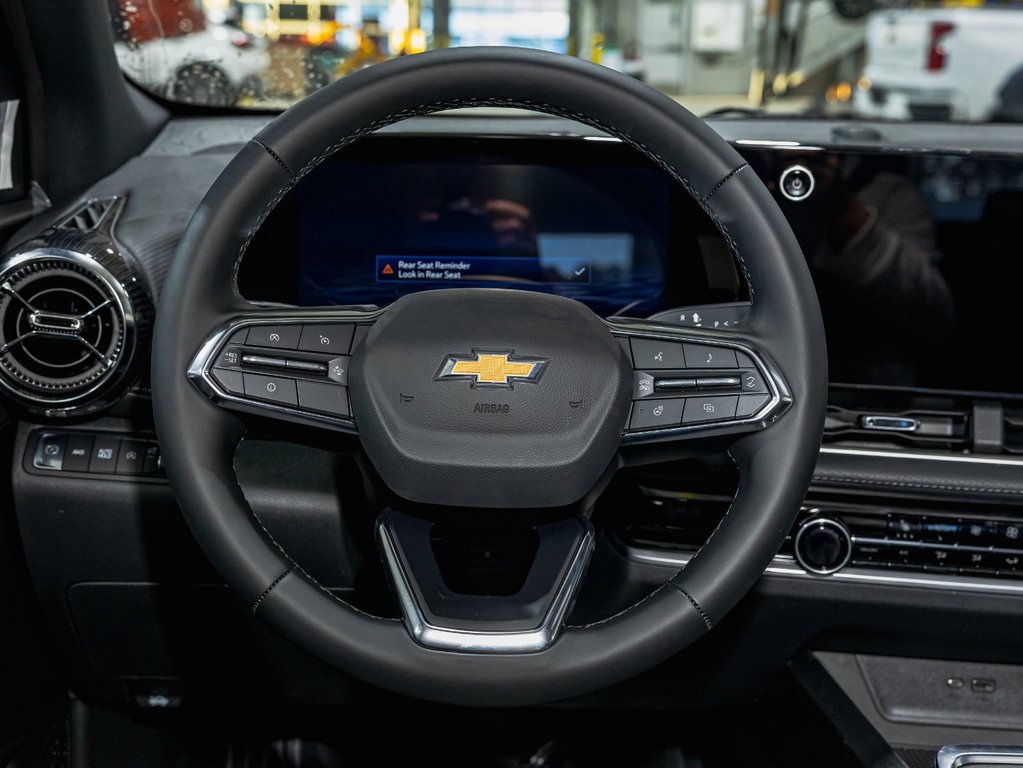 2026 Chevrolet Equinox in St-Jérôme, Quebec - 13 - w1024h768px