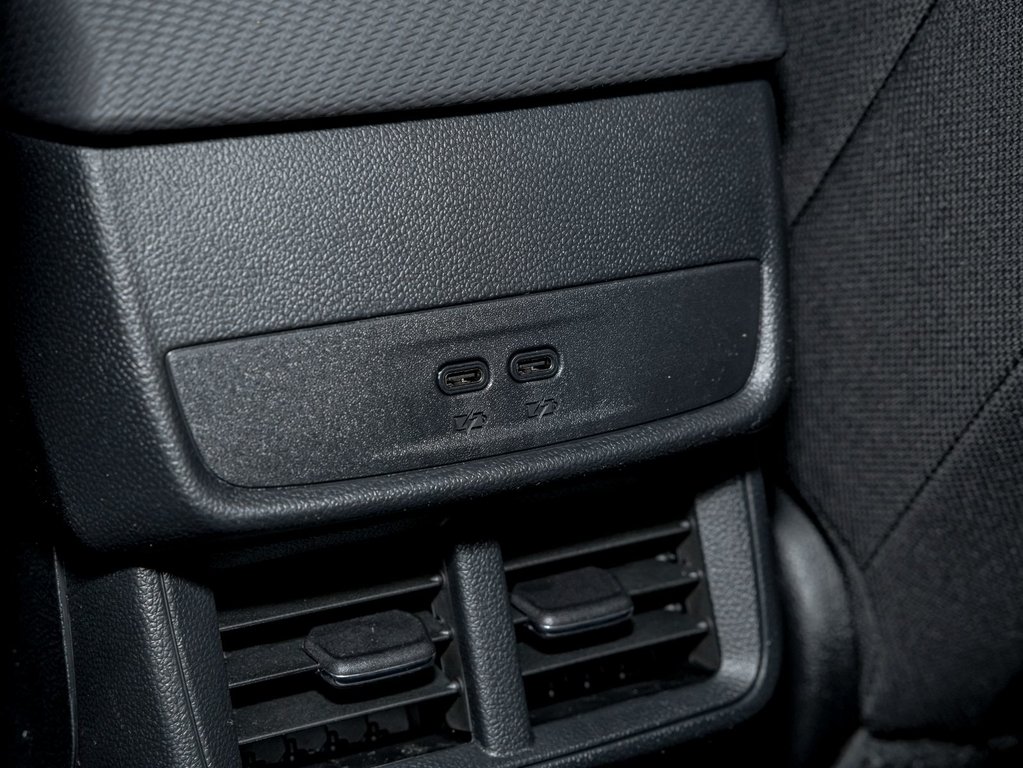 2026 Chevrolet Equinox in St-Jérôme, Quebec - 29 - w1024h768px