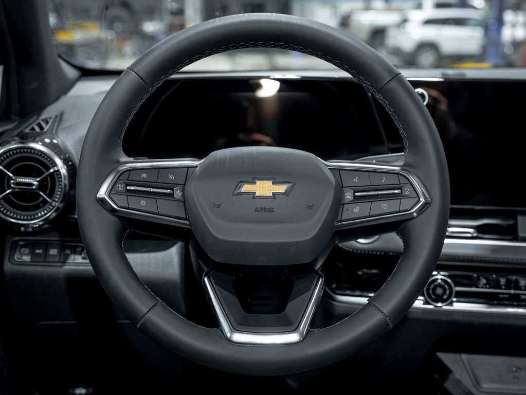 2026 Chevrolet Equinox in St-Jérôme, Quebec - 13 - w1024h768px