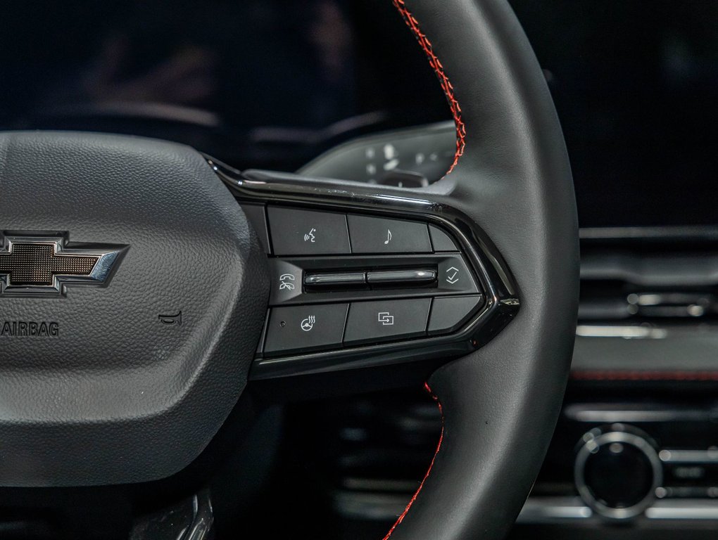 2026 Chevrolet Equinox in St-Jérôme, Quebec - 16 - w1024h768px