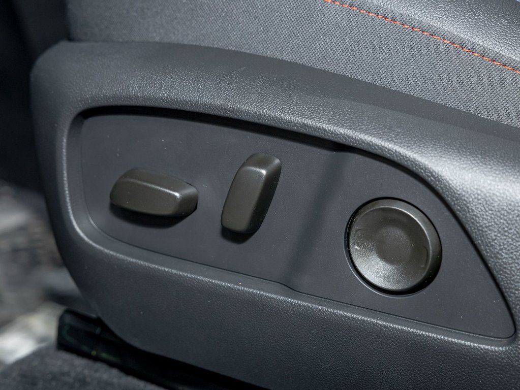 2026 Chevrolet Equinox in St-Jérôme, Quebec - 26 - w1024h768px