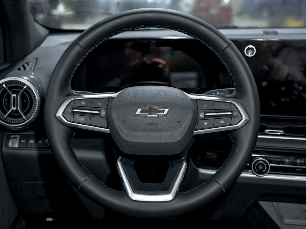 2026 Chevrolet Equinox in St-Jérôme, Quebec - 13 - w1024h768px