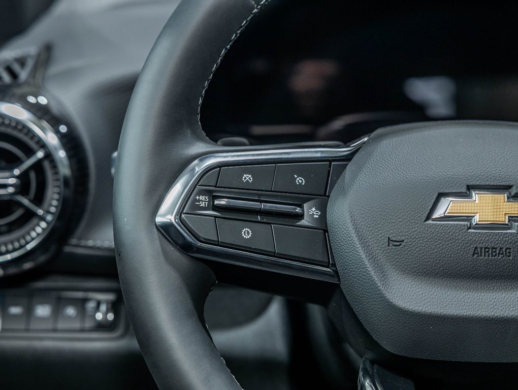 2026 Chevrolet Equinox in St-Jérôme, Quebec - 15 - w1024h768px