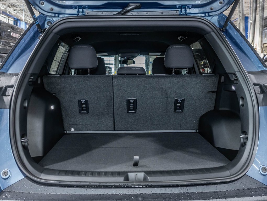 2026 Chevrolet Equinox in St-Jérôme, Quebec - 29 - w1024h768px