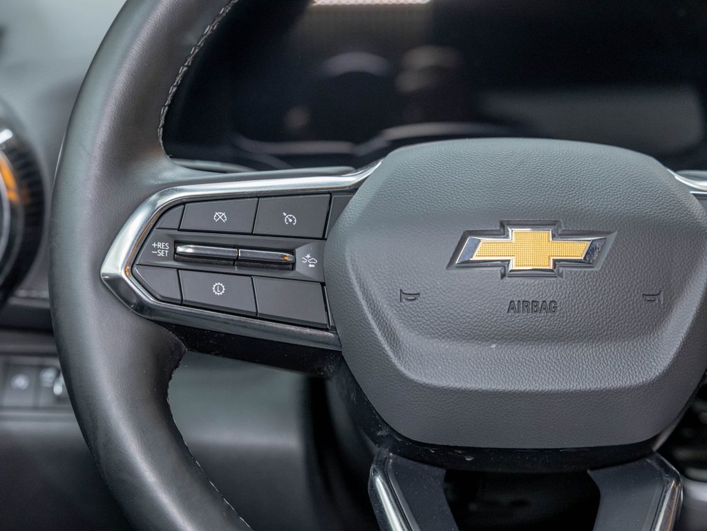 2026 Chevrolet Equinox in St-Jérôme, Quebec - 14 - w1024h768px
