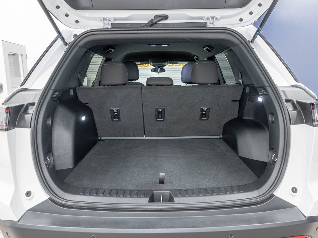 2026 Chevrolet Equinox in St-Jérôme, Quebec - 28 - w1024h768px