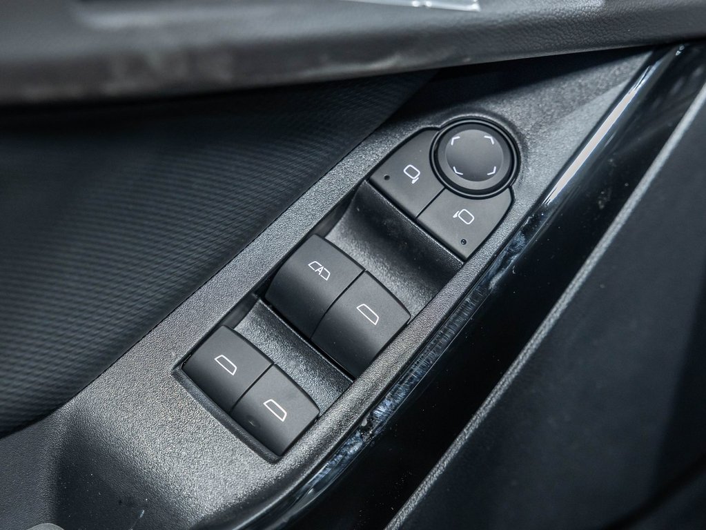 Chevrolet Equinox  2027 à St-Jérôme, Québec - 25 - w1024h768px