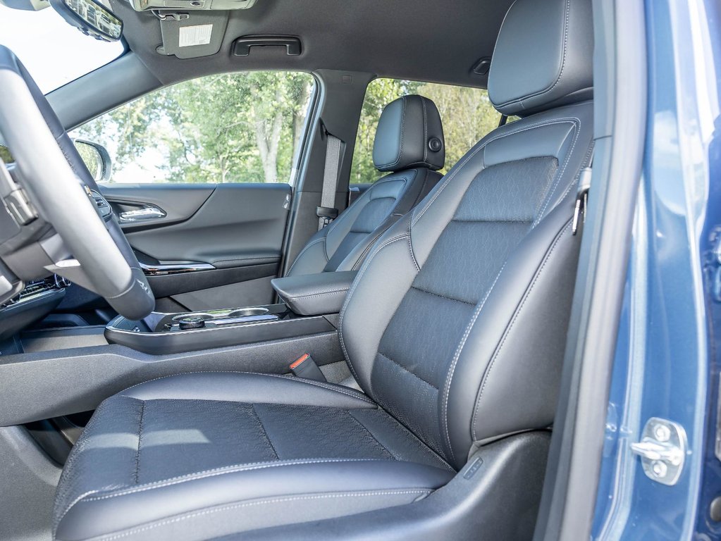 2027 Chevrolet Equinox in St-Jérôme, Quebec - 11 - w1024h768px