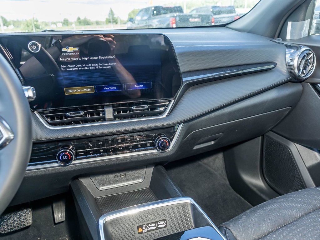 2027 Chevrolet Equinox in St-Jérôme, Quebec - 20 - w1024h768px