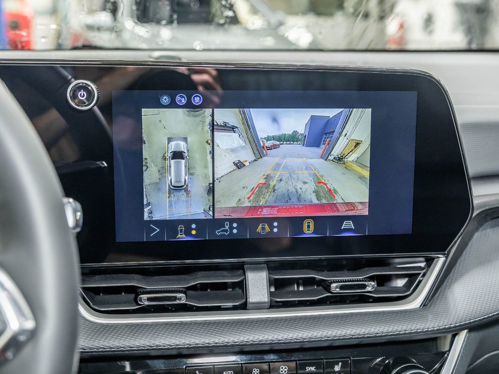 2027 Chevrolet Equinox in St-Jérôme, Quebec - 18 - w1024h768px
