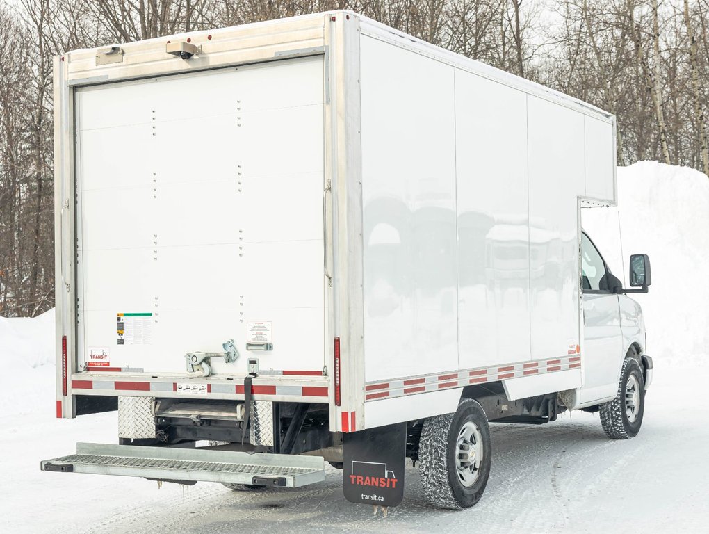 Chevrolet Express Commercial Cutaway  2025 à St-Jérôme, Québec - 8 - w1024h768px