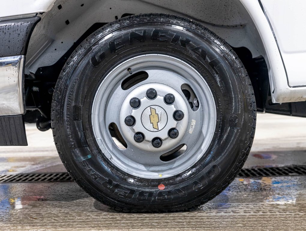 Chevrolet Express Cutaway 4500  2026 à St-Jérôme, Québec - 25 - w1024h768px