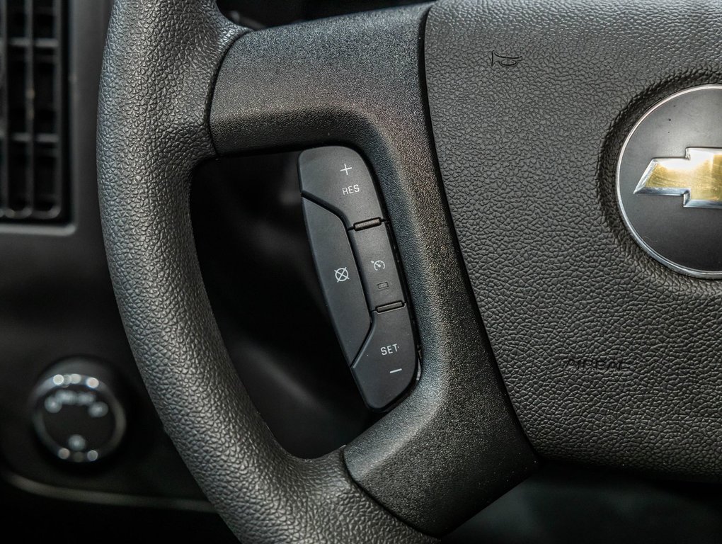 Chevrolet Express Cutaway 4500  2026 à St-Jérôme, Québec - 15 - w1024h768px