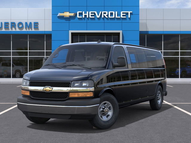 2025 Chevrolet Express Passenger 3500 in St-Jérôme, Quebec - 6 - w1024h768px