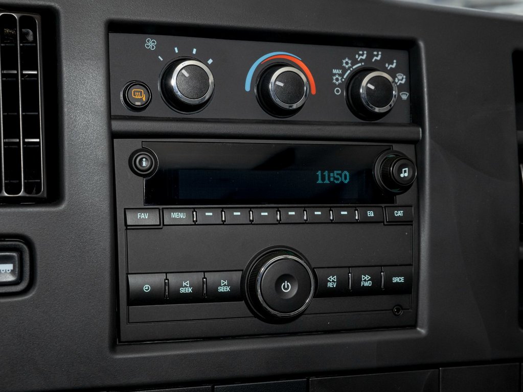 Chevrolet Express Passenger  2025 à St-Jérôme, Québec - 16 - w1024h768px