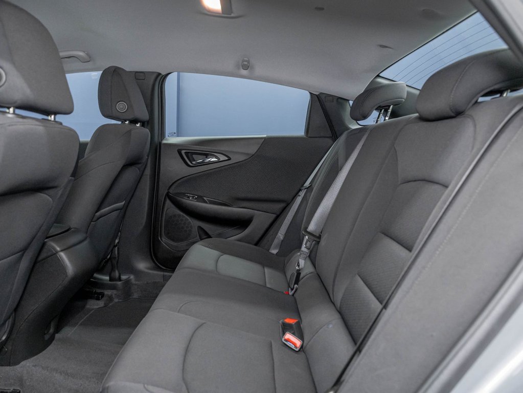2023 Chevrolet Malibu in St-Jérôme, Quebec - 26 - w1024h768px