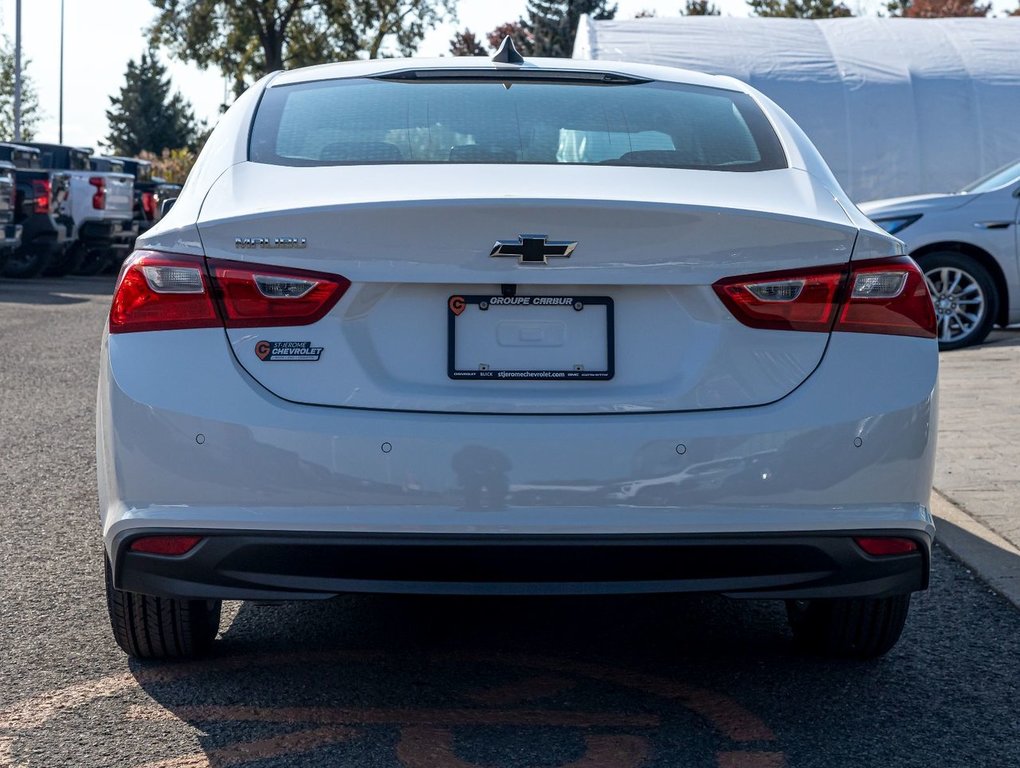 Chevrolet Malibu  2024 à St-Jérôme, Québec - 8 - w1024h768px