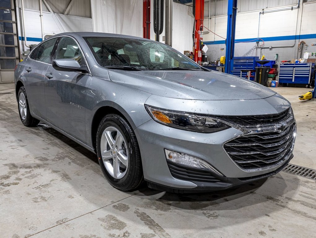 Chevrolet Malibu  2024 à St-Jérôme, Québec - 9 - w1024h768px